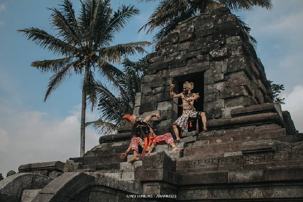 9 Tempat Wisata Sekitar Candi Prambanan Jogja | Harga Tiket Masuk Prambanan 2022 9 Tempat Wisata Sekitar Candi Prambanan Jogja | Harga Tiket Masuk Prambanan 2022