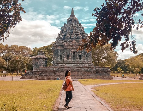 9 Tempat Wisata Sekitar Candi Prambanan Jogja | Harga Tiket Masuk Prambanan 2022 9 Tempat Wisata Sekitar Candi Prambanan Jogja | Harga Tiket Masuk Prambanan 2022